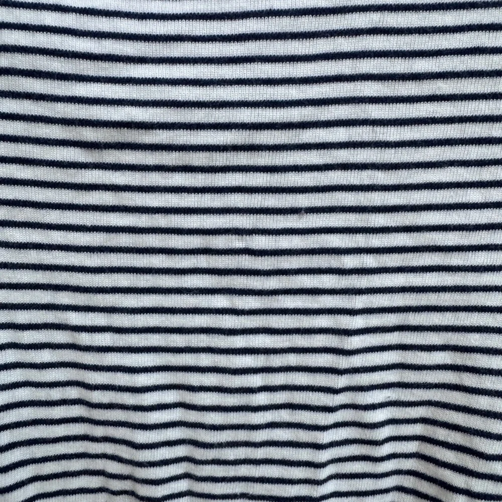 Carter’s 9M Gender Neutral Navy & White Stripe Bodysuit Onesie